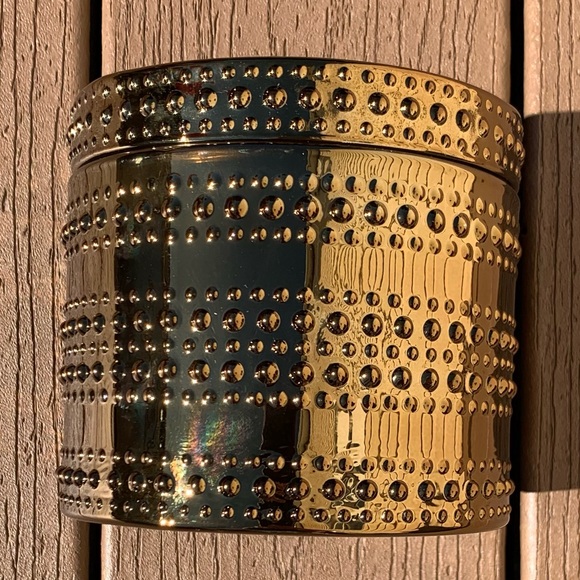 🆕APPLE HONEYCOMB HARRY SLATKIN HOMEWORX 4 WICK, 18oz CANDLE w/HOBNAIL CONTAINER - Picture 5 of 5